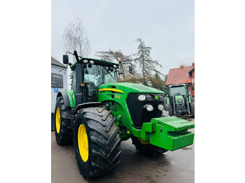 JOHN DEERE 7930 Traktor