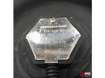 Kraftstoffaufbereitung/ Kraftstoffförderung für LKW Mercedes-Benz Occ AdBluetank 85L + AdBlueniveausensor Mercedes: das Bild 5