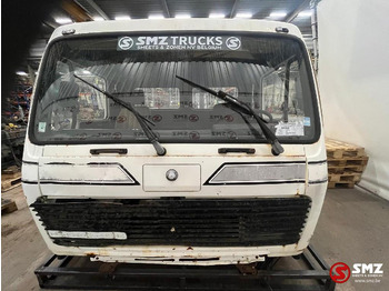 MERCEDES-BENZ Fahrerhaus und Interieur