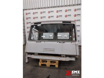 RENAULT Fahrerhaus und Interieur