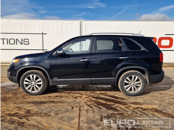 SUV/ Geländewagen 2011 Kia Sorento: das Bild 2