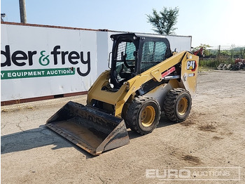 CATERPILLAR Kompaktlader