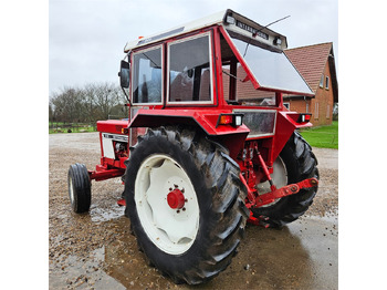 Traktor International IH 946: das Bild 3