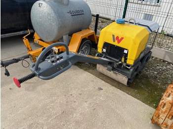 NEUSON Kleine Walze