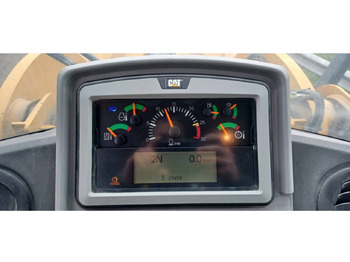 Radlader CAT 950M: das Bild 5