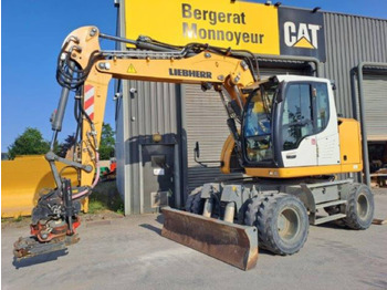 LIEBHERR A 913 Mobilbagger