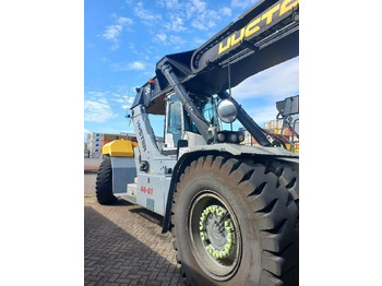 HYSTER Reach stacker