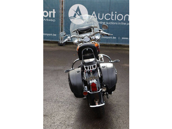 Motorrad Harley-Davidson Softail Deluxe: das Bild 5 Motorrad Harley-Davidson Softail Deluxe: das Bild 5