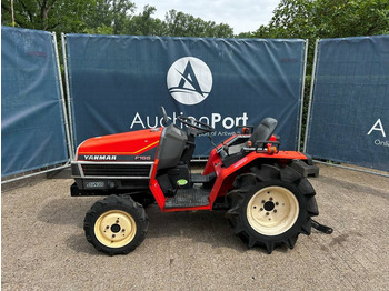 YANMAR Traktor