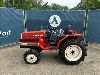 YANMAR Traktor