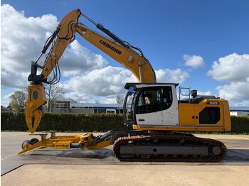 LIEBHERR R 922 Abrissbagger