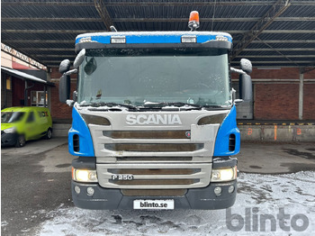 Pritsche LKW, Autokran Brädgårdsbil / SCANIA P250 / Nybesiktigad kran: das Bild 2 Pritsche LKW, Autokran Brädgårdsbil / SCANIA P250 / Nybesiktigad kran: das Bild 2
