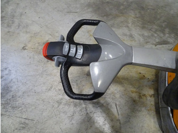 Niederhubwagen Still EXU22: das Bild 3 Niederhubwagen Still EXU22: das Bild 3