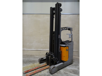 STILL Schubmaststapler