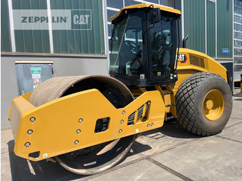 CATERPILLAR CS12GC Walzenzug