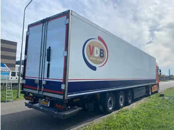 Kühlkoffer Auflieger Krone koelvries met TK en onderschuifklep , aslift,: das Bild 4 Kühlkoffer Auflieger Krone koelvries met TK en onderschuifklep , aslift,: das Bild 4