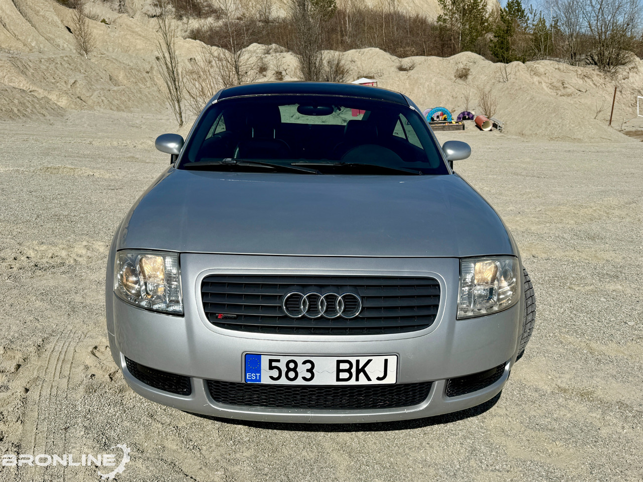 1998 Audi TT 1.8 R4 132kw - PKW: das Bild 4 1998 Audi TT 1.8 R4 132kw - PKW: das Bild 4