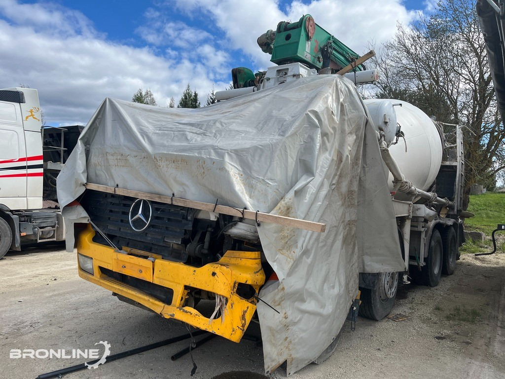 2003 MERCEDES-BENZ ACTROS 3240B 8X4/4 Mixer - Fahrmischer: das Bild 3 2003 MERCEDES-BENZ ACTROS 3240B 8X4/4 Mixer - Fahrmischer: das Bild 3