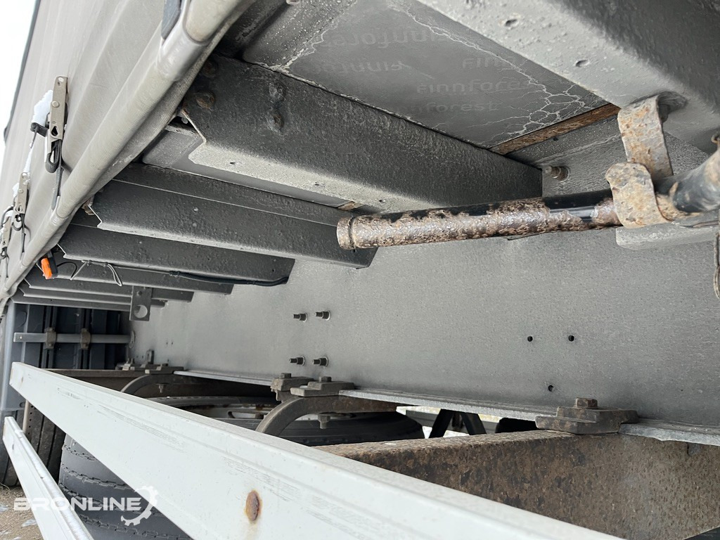 Planenauflieger 2007 HUMBAUR HSA 351324 curtain side semi-trailer: das Bild 8 Planenauflieger 2007 HUMBAUR HSA 351324 curtain side semi-trailer: das Bild 8