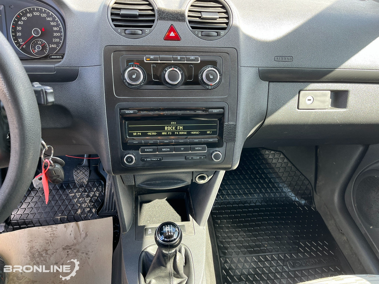 PKW 2012 Volkswagen Caddy 2.0 81kW 4x4: das Bild 30