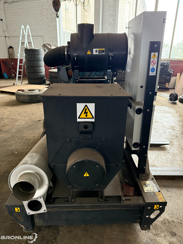 Stromgenerator 2014 Aksa AD275 Diiselgeneraator 250kVA 50Hz: das Bild 6