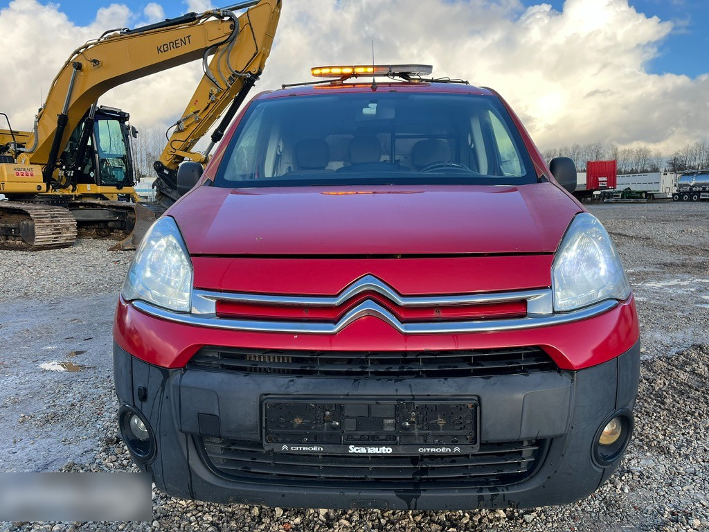 PKW 2015 Citroën Berlingo 1.6 84kw: das Bild 8 PKW 2015 Citroën Berlingo 1.6 84kw: das Bild 8