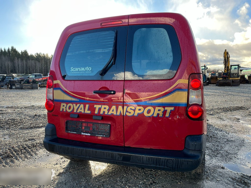 2015 Citroën Berlingo 1.6 84kw - PKW: das Bild 5 2015 Citroën Berlingo 1.6 84kw - PKW: das Bild 5