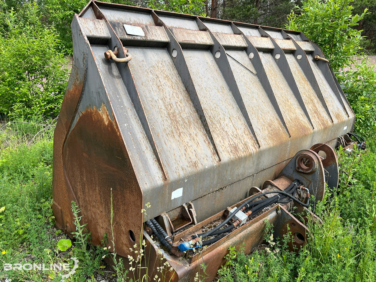 Volvo L220E 8.2m3 High tip bucket/kõrgkallutav kopp - Schaufel: das Bild 1 Volvo L220E 8.2m3 High tip bucket/kõrgkallutav kopp - Schaufel: das Bild 1