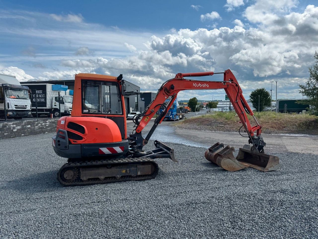 Kubota KX 121-3a KX121 Minibagger Monoausleger 3xLöffel - Minibagger: das Bild 5 Kubota KX 121-3a KX121 Minibagger Monoausleger 3xLöffel - Minibagger: das Bild 5