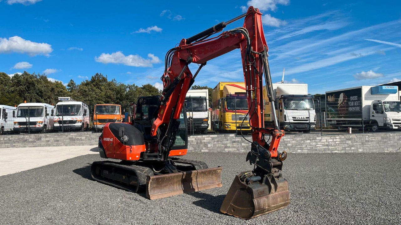 Kubota KX080-4a Verstellausleger 8835 KG - Minibagger: das Bild 3 Kubota KX080-4a Verstellausleger 8835 KG - Minibagger: das Bild 3
