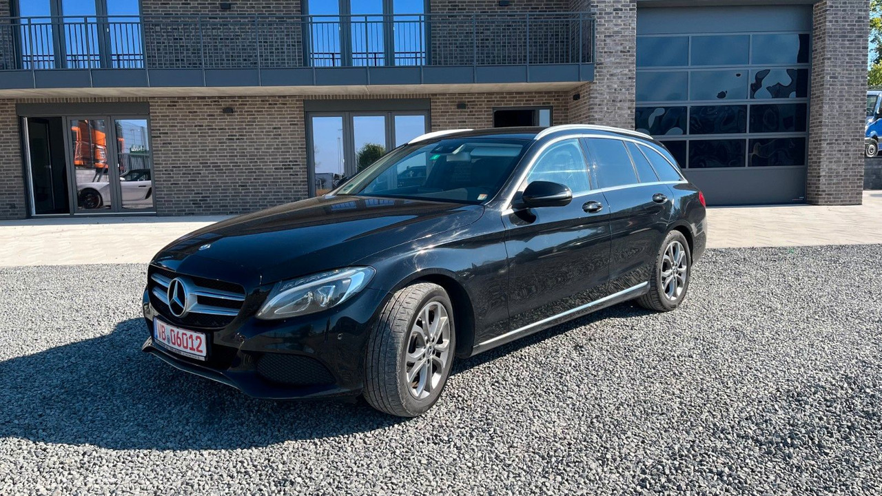 Mercedes-Benz C 220 C -Klasse T-Modell C 220 T BlueTec / d - PKW: das Bild 2 Mercedes-Benz C 220 C -Klasse T-Modell C 220 T BlueTec / d - PKW: das Bild 2