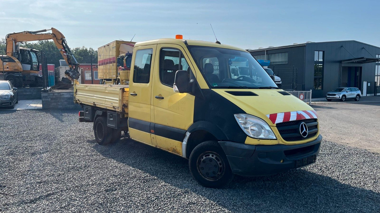 Mercedes-Benz Sprinter 511 CDI Kipper Doka Dreiseitenkipper - Kipper Transporter, Transporter mit Doppelkabine: das Bild 3 Mercedes-Benz Sprinter 511 CDI Kipper Doka Dreiseitenkipper - Kipper Transporter, Transporter mit Doppelkabine: das Bild 3