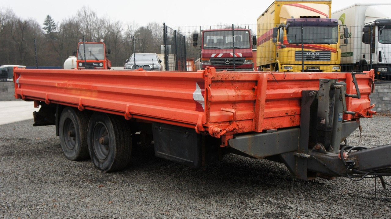 Müller-Mitteltal KA TA T 10,5 Anhänger Dreiseitenkipper Kipper - Kipper Anhänger: das Bild 5 Müller-Mitteltal KA TA T 10,5 Anhänger Dreiseitenkipper Kipper - Kipper Anhänger: das Bild 5