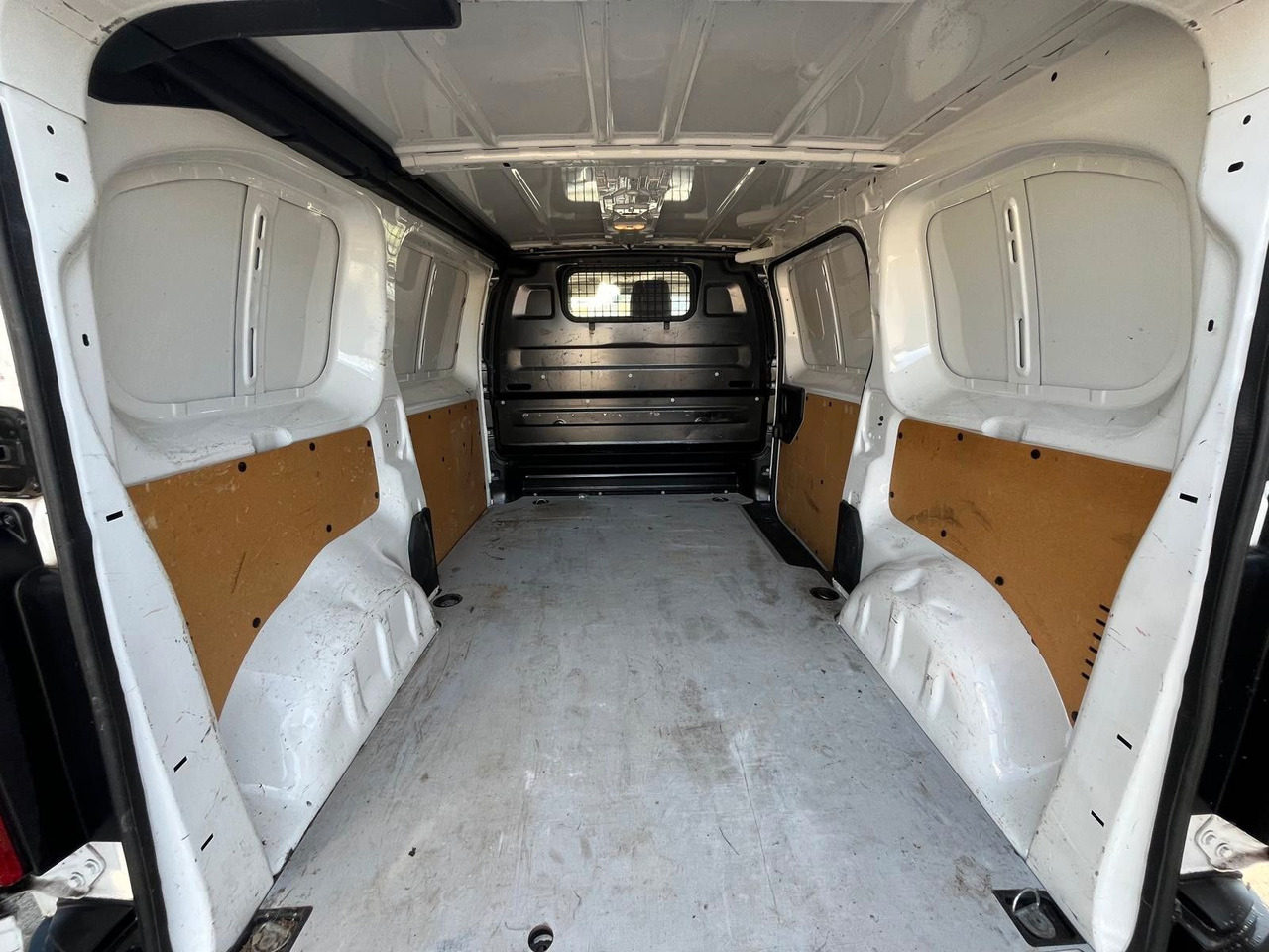 Peugeot Expert Kasten Premium L2 - Kleintransporter: das Bild 5 Peugeot Expert Kasten Premium L2 - Kleintransporter: das Bild 5