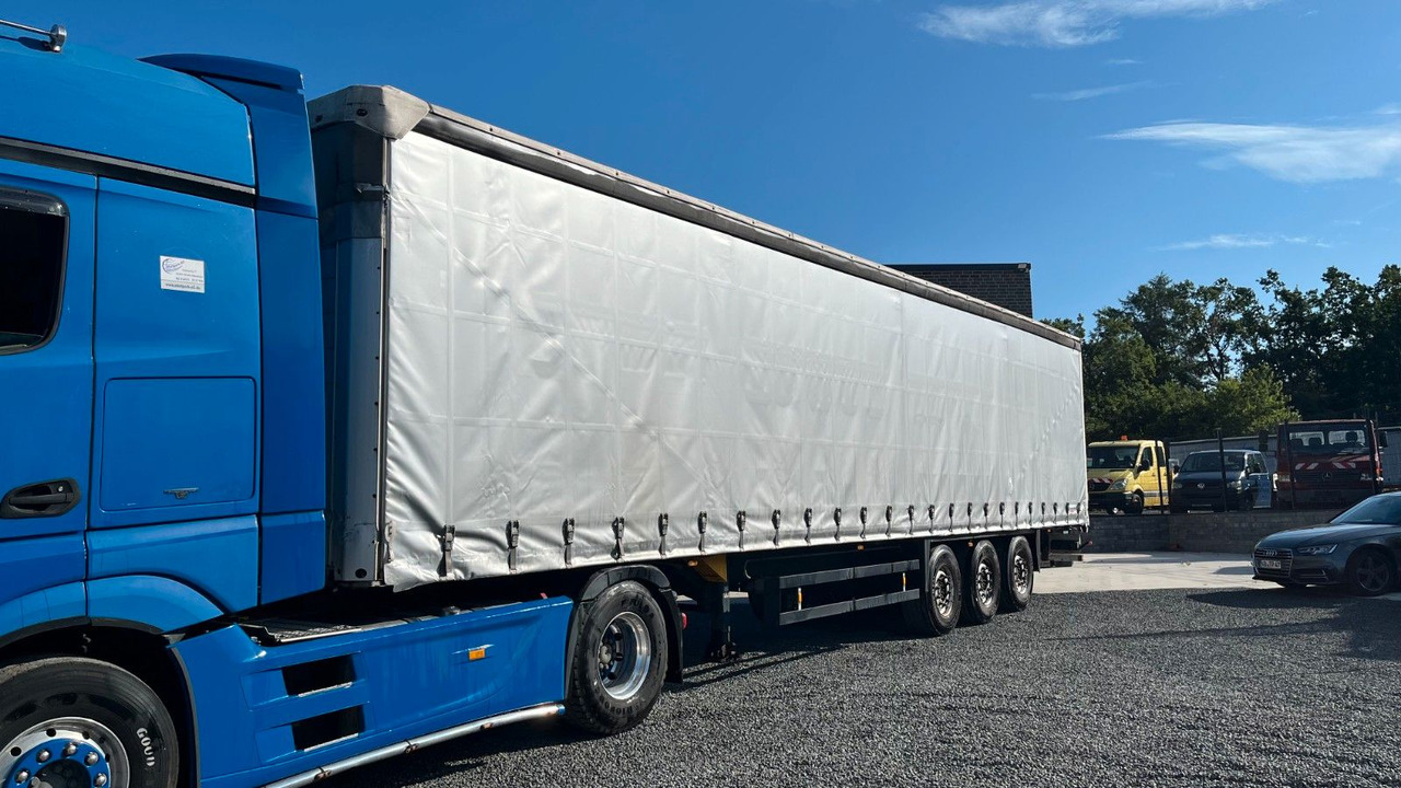Schmitz Cargobull S01 Pritsche Plane Edscha Liftachse - Planenauflieger: das Bild 2 Schmitz Cargobull S01 Pritsche Plane Edscha Liftachse - Planenauflieger: das Bild 2