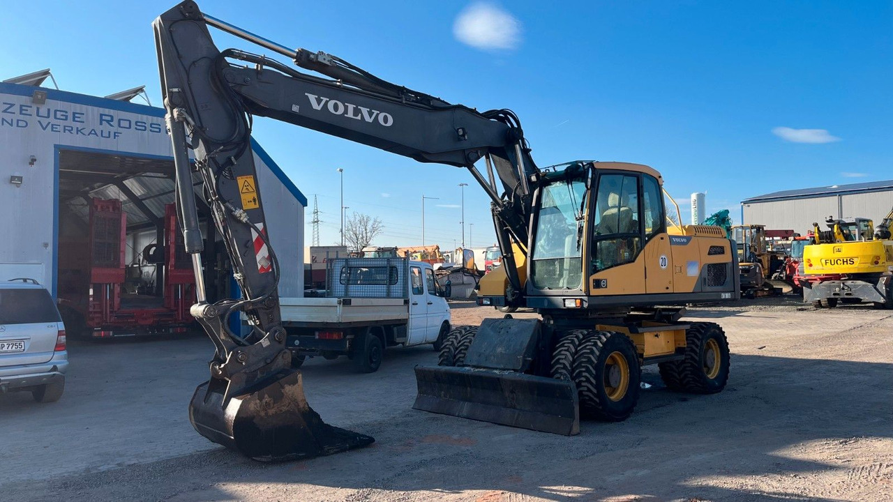 Volvo EW180D 20500 Kg Verstellausleger OilQuick - Mobilbagger: das Bild 2 Volvo EW180D 20500 Kg Verstellausleger OilQuick - Mobilbagger: das Bild 2