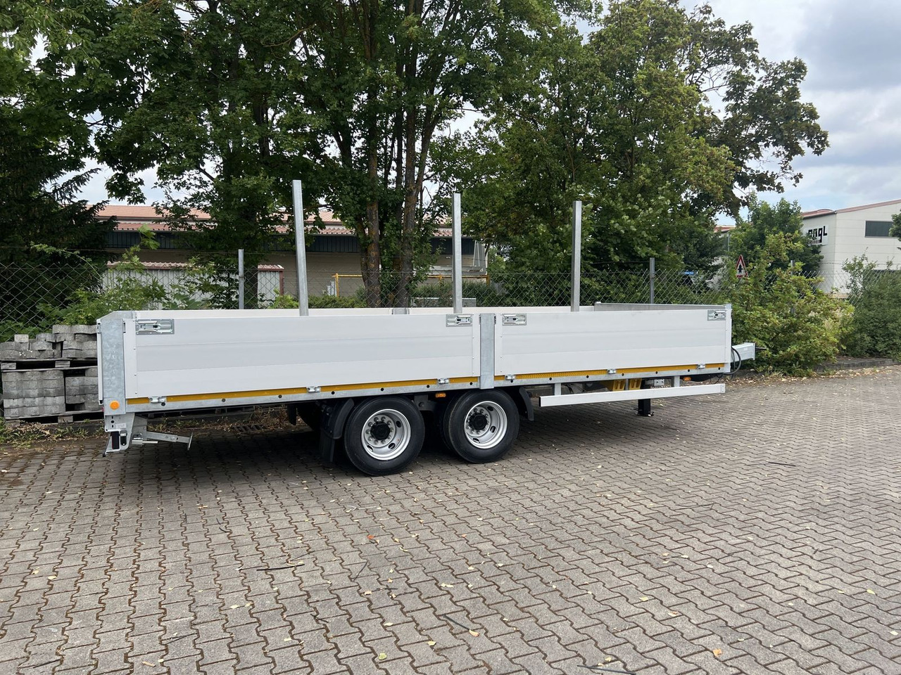 Möslein 14,4 t Tandem- Pritschenanhänger- Tieflader - Pritschenanhänger/ Plattformanhänger: das Bild 5 Möslein 14,4 t Tandem- Pritschenanhänger- Tieflader - Pritschenanhänger/ Plattformanhänger: das Bild 5