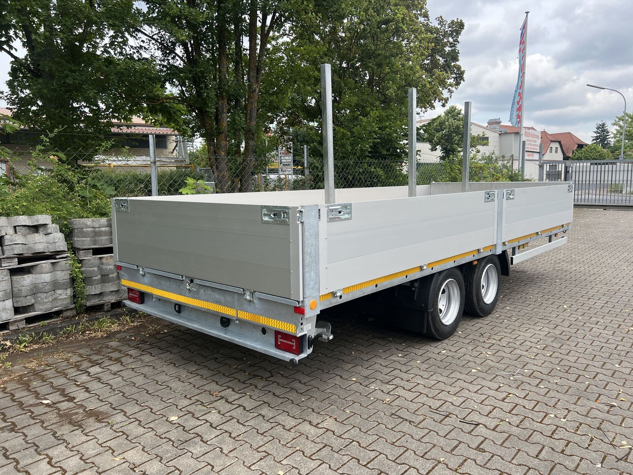 Möslein  14,4 t Tandem- Pritschenanhänger- Tieflader – Leasing Möslein  14,4 t Tandem- Pritschenanhänger- Tieflader: das Bild 6
