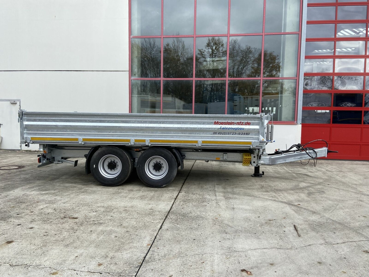 Möslein  14 t Tandem- Kipper Tieflader 5,70 m lang, Brei – Leasing Möslein  14 t Tandem- Kipper Tieflader 5,70 m lang, Brei: das Bild 8