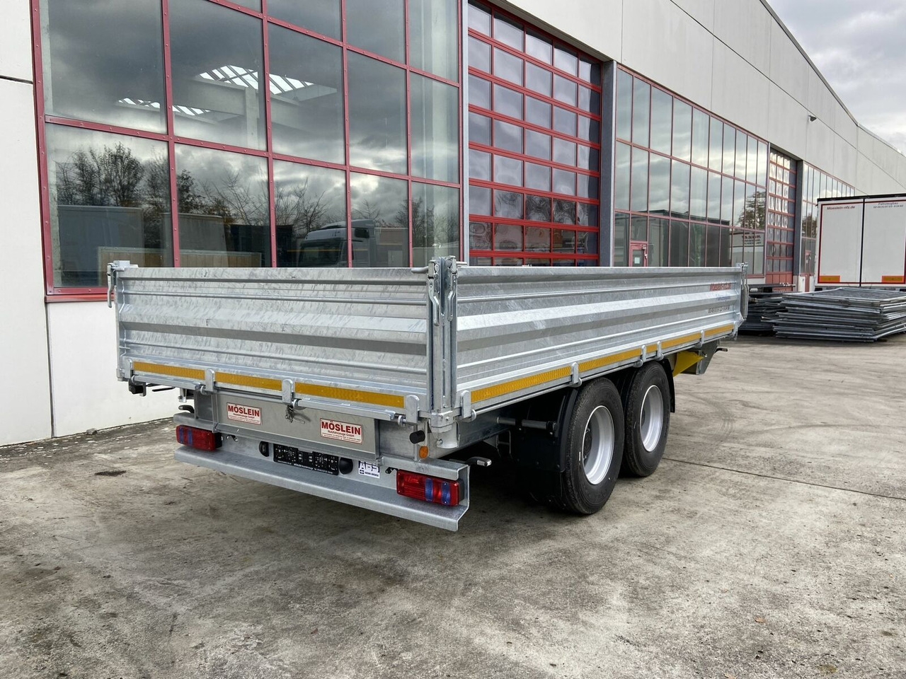 Möslein  14 t Tandem- Kipper Tieflader 5,70 m lang, Brei – Leasing Möslein  14 t Tandem- Kipper Tieflader 5,70 m lang, Brei: das Bild 7