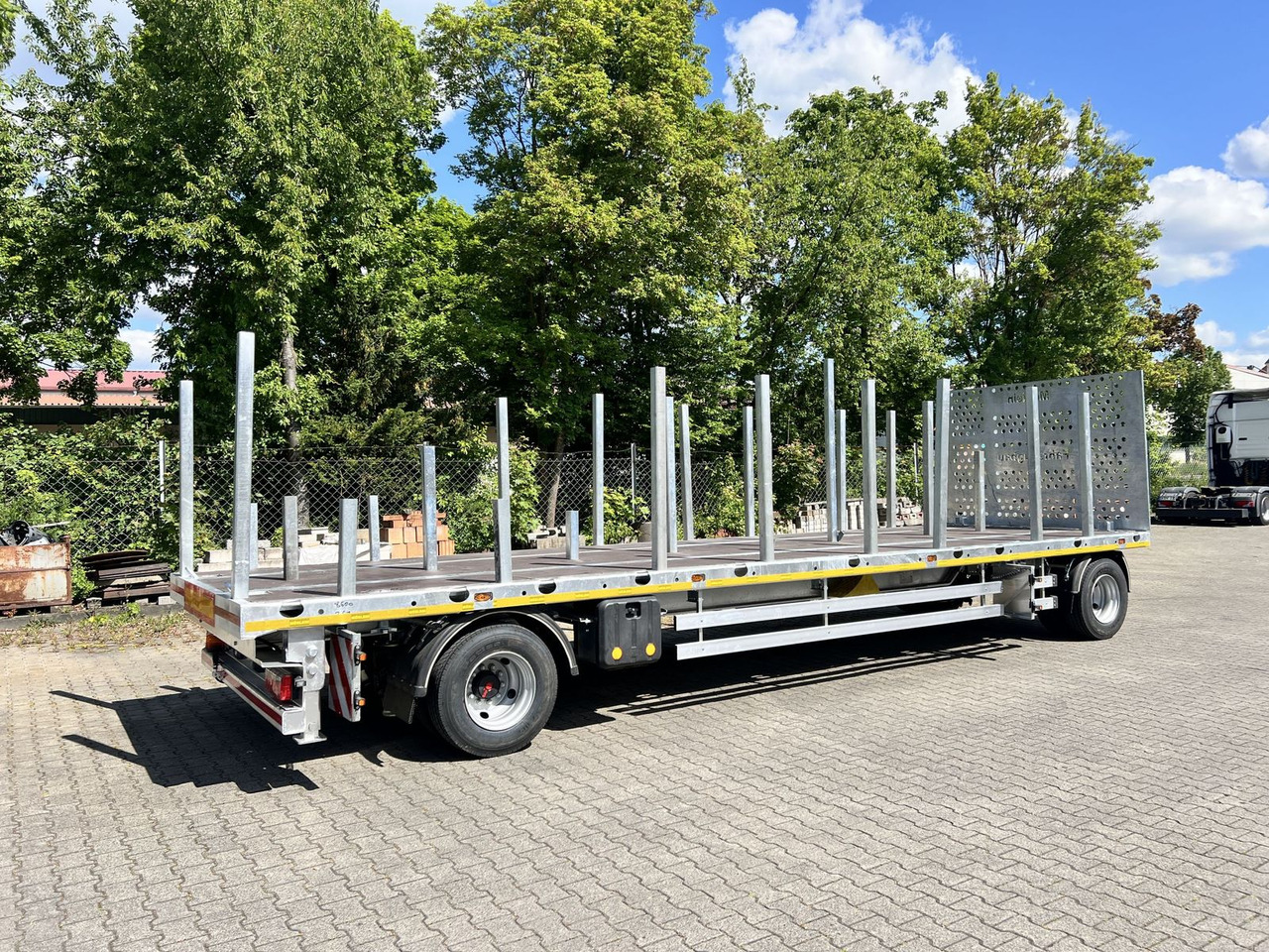 Möslein 2 Achs Jumbo- Plato- Anhänger - Pritschenanhänger/ Plattformanhänger: das Bild 5 Möslein 2 Achs Jumbo- Plato- Anhänger - Pritschenanhänger/ Plattformanhänger: das Bild 5