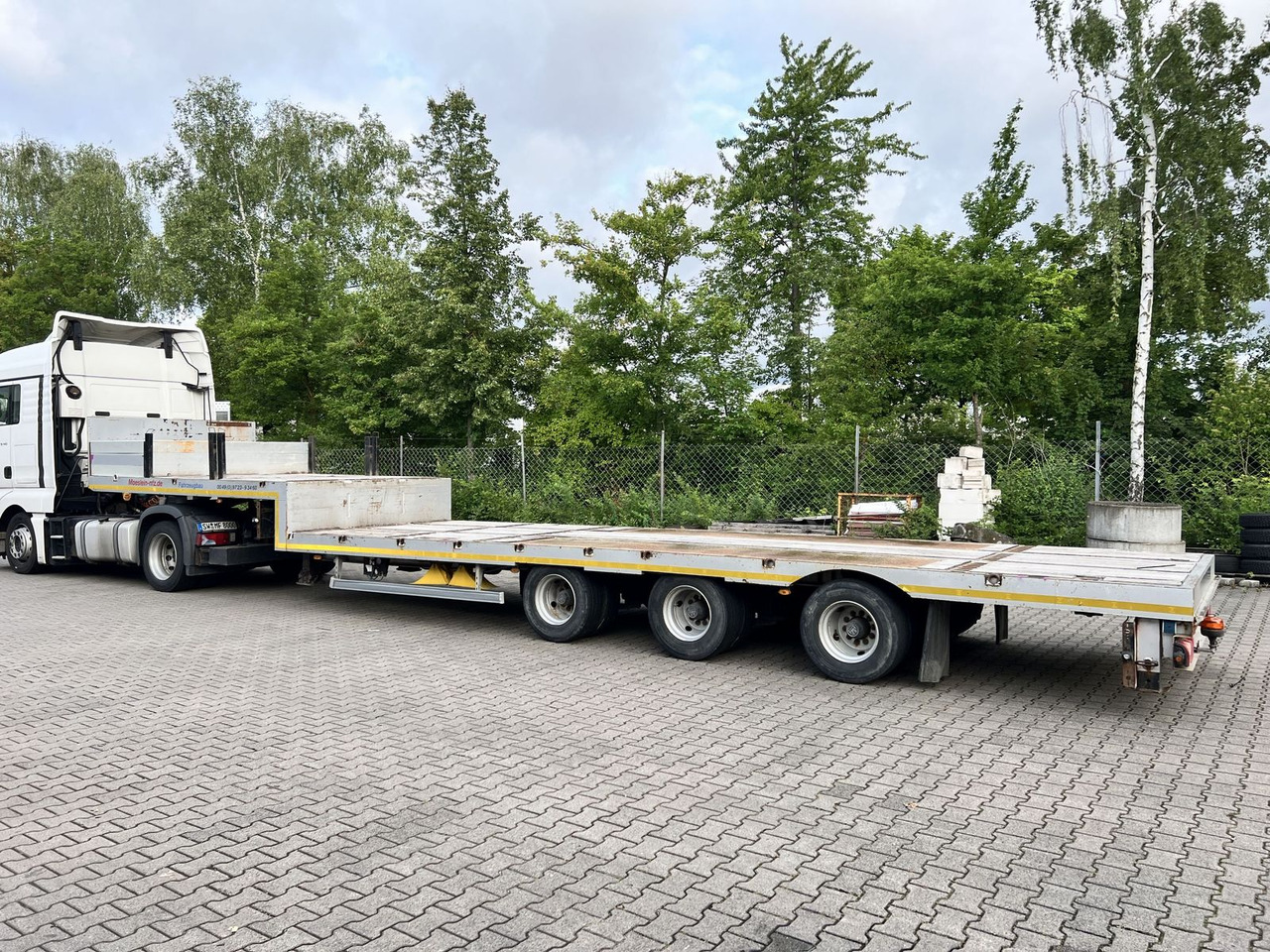 Möslein 3 Achs Satteltieflader - Tieflader Auflieger: das Bild 3 Möslein 3 Achs Satteltieflader - Tieflader Auflieger: das Bild 3