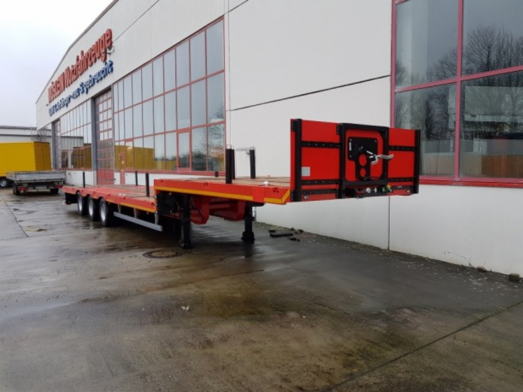 Möslein STO 3 Schwebheim 3 Achs Satteltieflader Plato - Tieflader Auflieger: das Bild 3 Möslein STO 3 Schwebheim 3 Achs Satteltieflader Plato - Tieflader Auflieger: das Bild 3