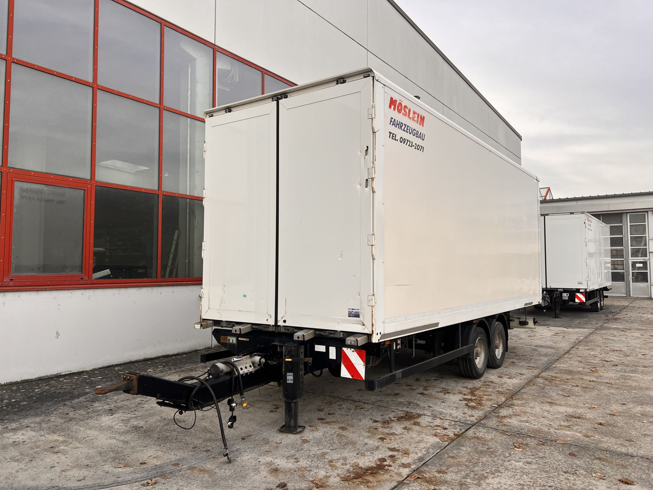 Möslein TKO 105 D Schwebheim Tandem- Koffer- Anhänger, Durchladbar - Koffer Anhänger: das Bild 3 Möslein TKO 105 D Schwebheim Tandem- Koffer- Anhänger, Durchladbar - Koffer Anhänger: das Bild 3