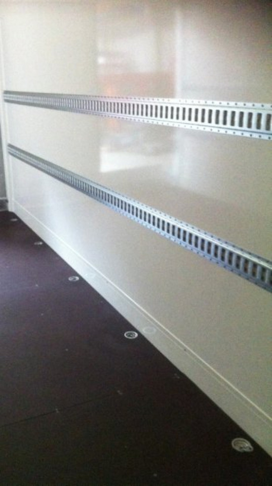 Möslein TKO 105 Tandem- Koffer- Anhänger-- Neufahrzeug -- - Koffer Anhänger: das Bild 5 Möslein TKO 105 Tandem- Koffer- Anhänger-- Neufahrzeug -- - Koffer Anhänger: das Bild 5