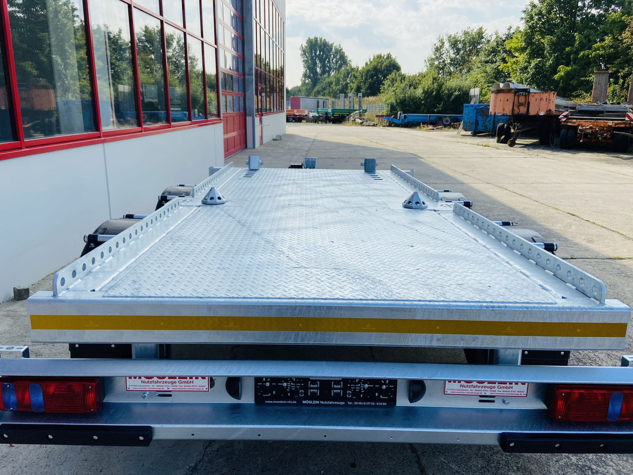 Pritschenanhänger/ Plattformanhänger neu kaufen Möslein TMH 2  14 t Tandem- Absetzmuldenanhänger,geschlossenen BodenNeufahrzeug: das Bild 10