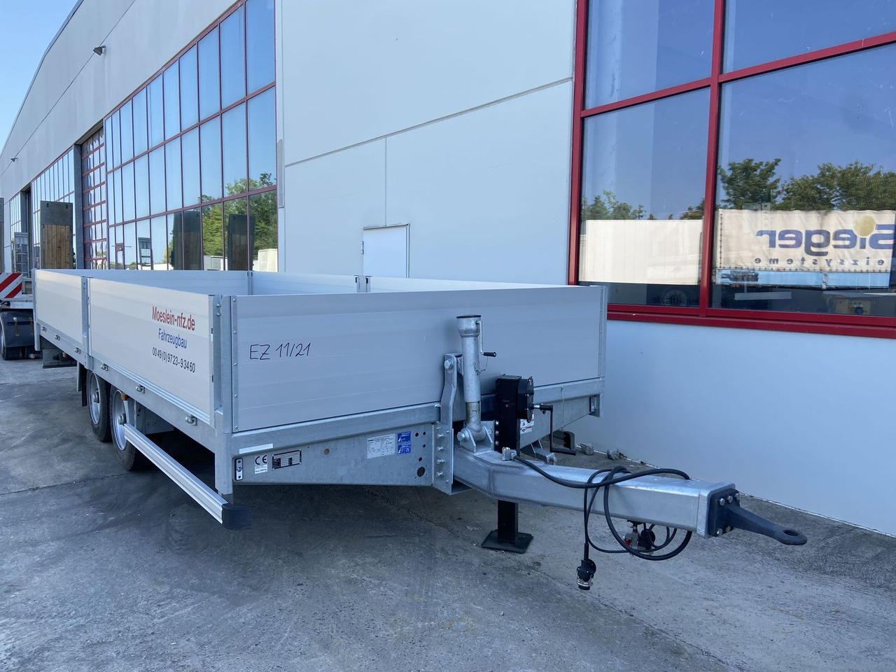 Möslein Tandem- Pritschenanhänger, neuwertig - Pritschenanhänger/ Plattformanhänger: das Bild 3 Möslein Tandem- Pritschenanhänger, neuwertig - Pritschenanhänger/ Plattformanhänger: das Bild 3