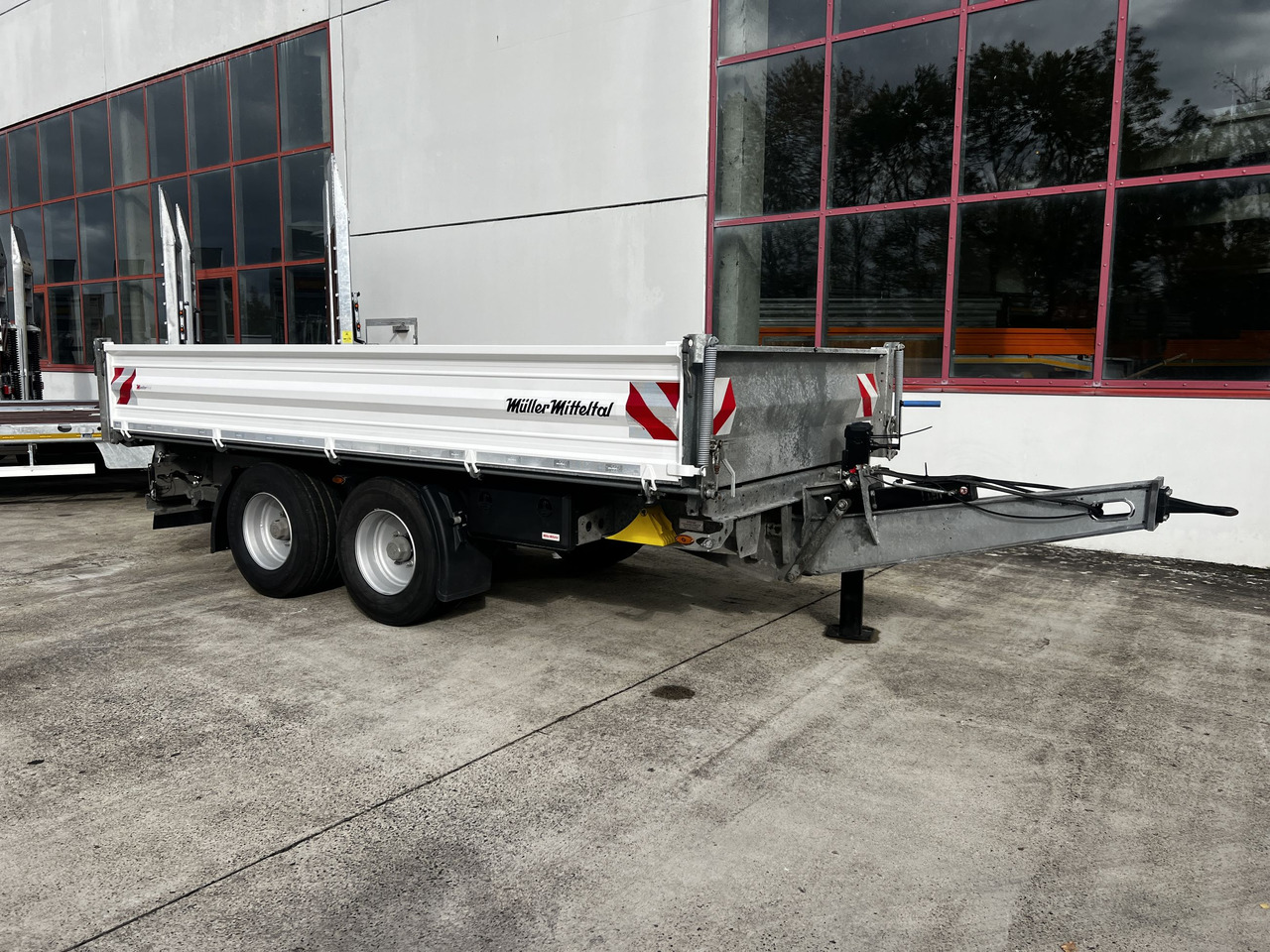 Müller Mitteltal TA-2 14,4 t Tandemkipper- Tieflader Breitbereifung NEUWERTIG - Kipper Anhänger: das Bild 1 Müller Mitteltal TA-2 14,4 t Tandemkipper- Tieflader Breitbereifung NEUWERTIG - Kipper Anhänger: das Bild 1