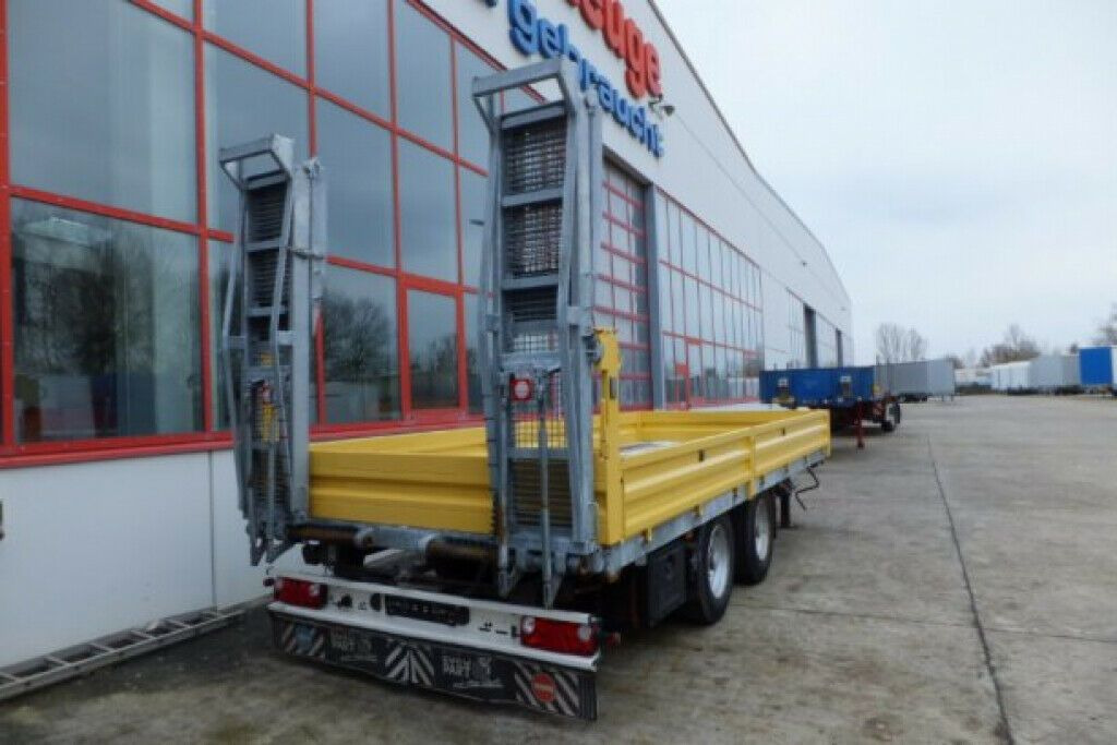 Obermaier 13,5 t Tandemtieflader - Tieflader Anhänger: das Bild 5 Obermaier 13,5 t Tandemtieflader - Tieflader Anhänger: das Bild 5