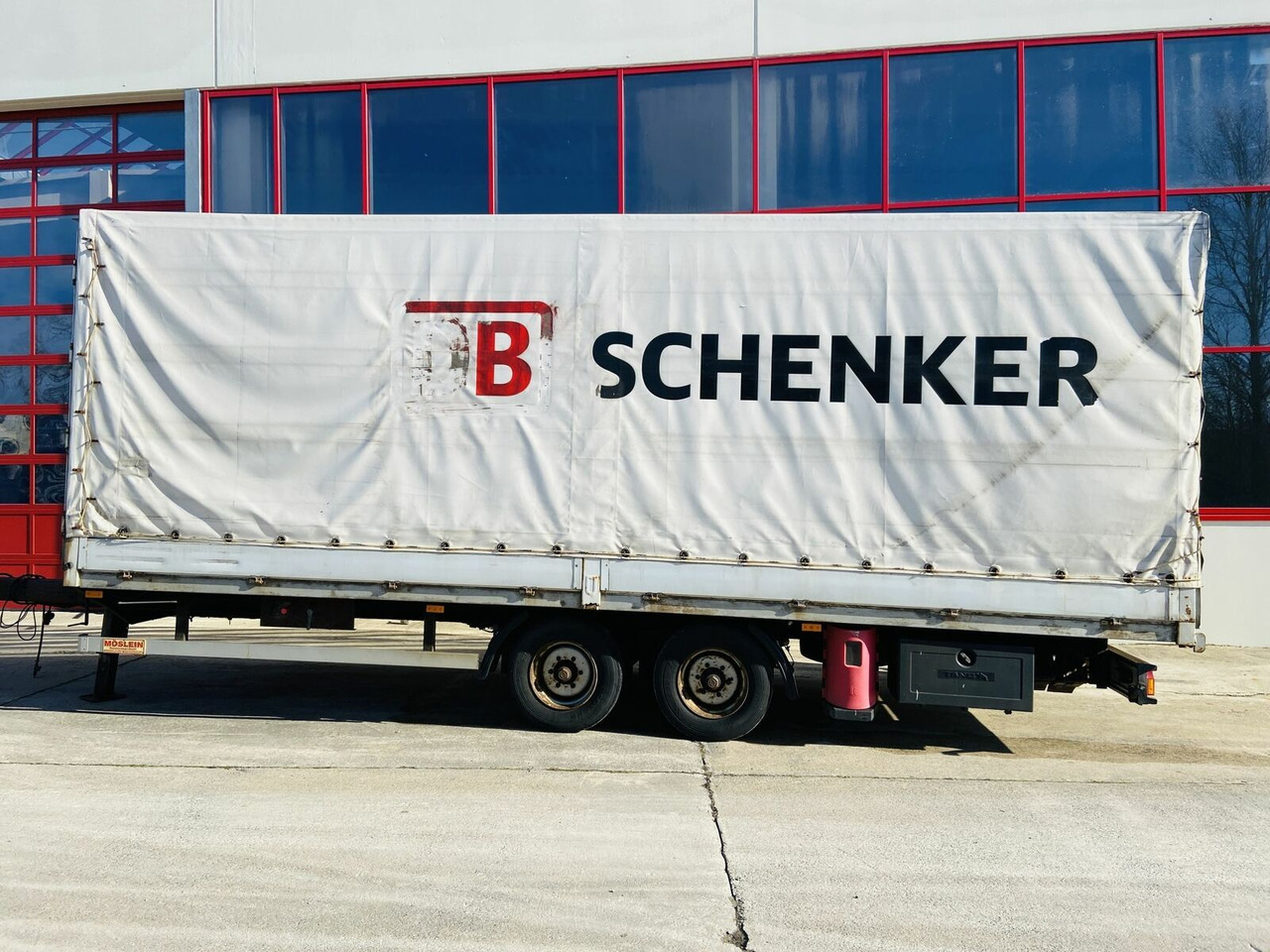 Tandem Planenanhänger - Plane LKW: das Bild 1 Tandem Planenanhänger - Plane LKW: das Bild 1